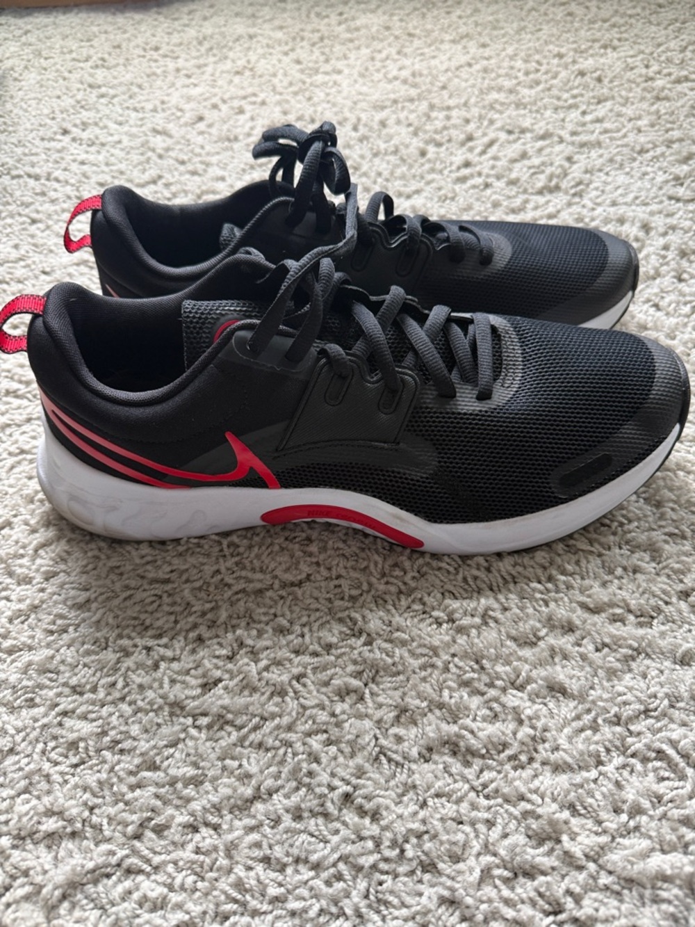 Men’s Nike RENEW RETALIATION TR 3 Mens Black Red sz 13